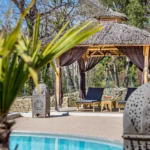 Hébergement de vacances El Sama-in Jacuzzi Et Piscine Chauffée